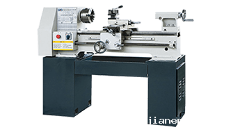 Bench lathe